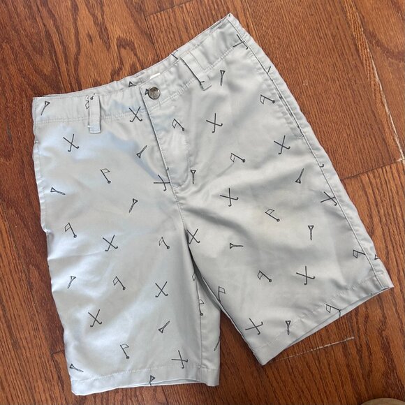 Under Armour Boys Size 7 Golf Shorts Golf Clubs Tees Flags Print Country Club - Picture 2 of 10